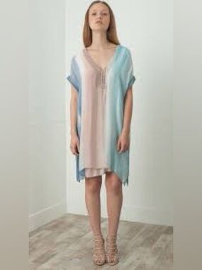 M Made in Italy L Ombré Crochet Kaftan Tunic Dress